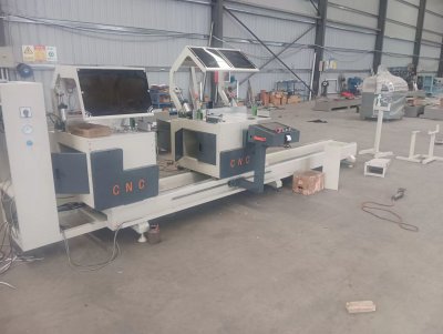 منشار القطع ذو الرأس المزدوج LJZ2-CNC-550